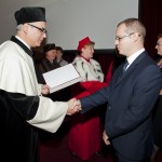 Nagroda Kanclerza Collegium Mazovia wręczana pracownikowi Biura Karier i Promocji - Sebastianowi Klockowi